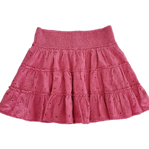 American Eagle Dresses & Skirts - American Eagle Pink Tiered Cotton Eyelet Skirt Size M